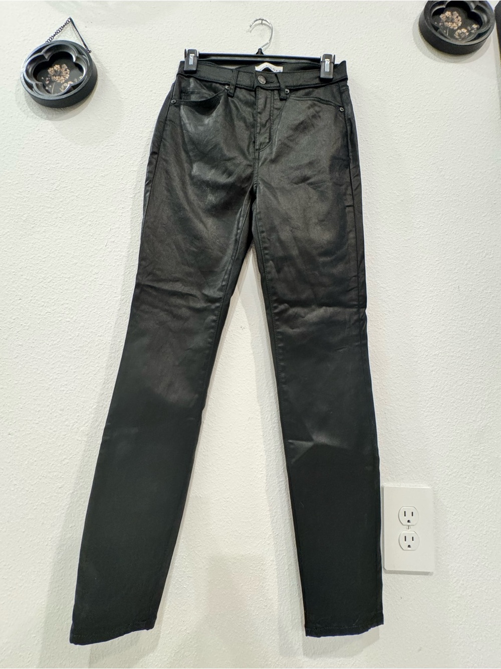 Loft The Skinny size 25 faux leather Black Women's Slim Straight Jeans